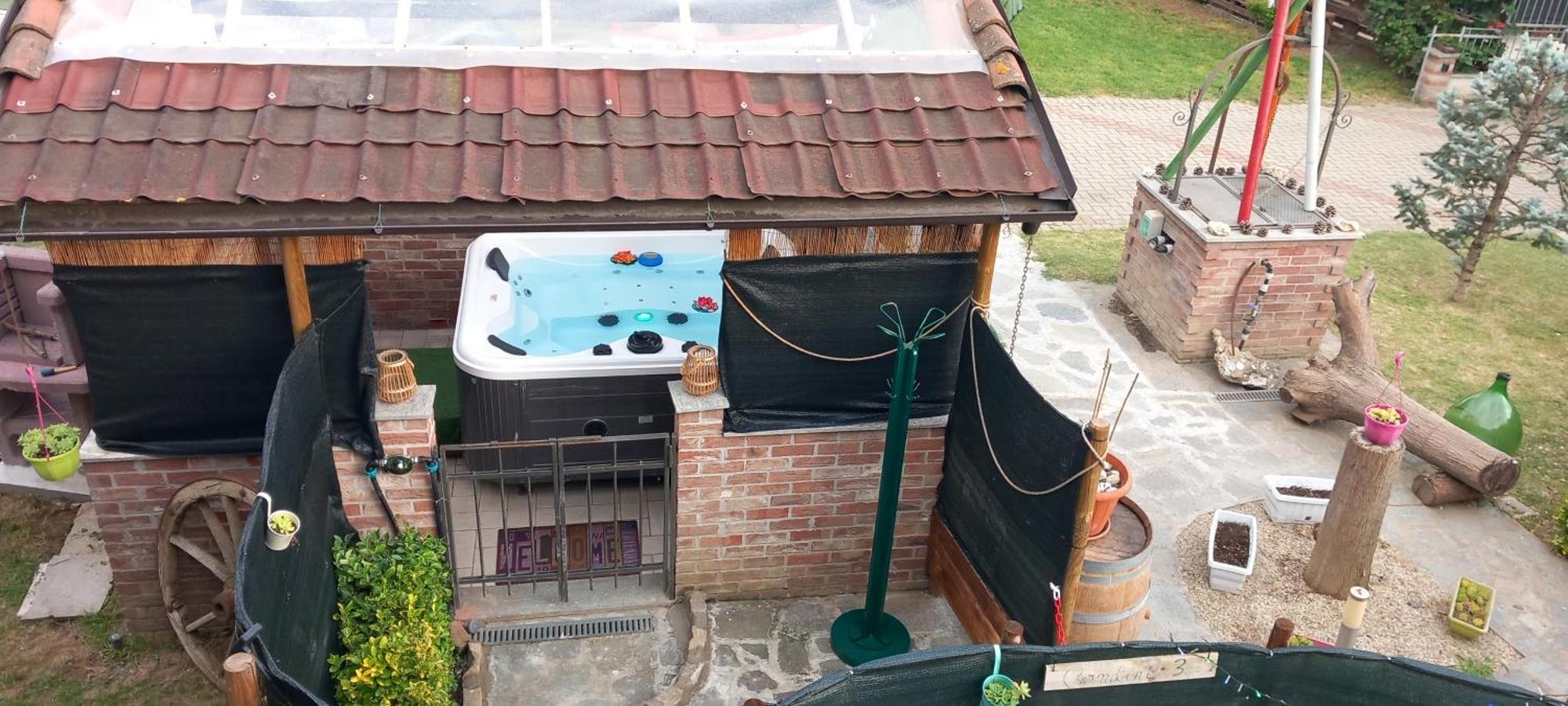 Casa Appartamento Vacanze La Fermata Delle Rondini Castello di Annone Exterior foto