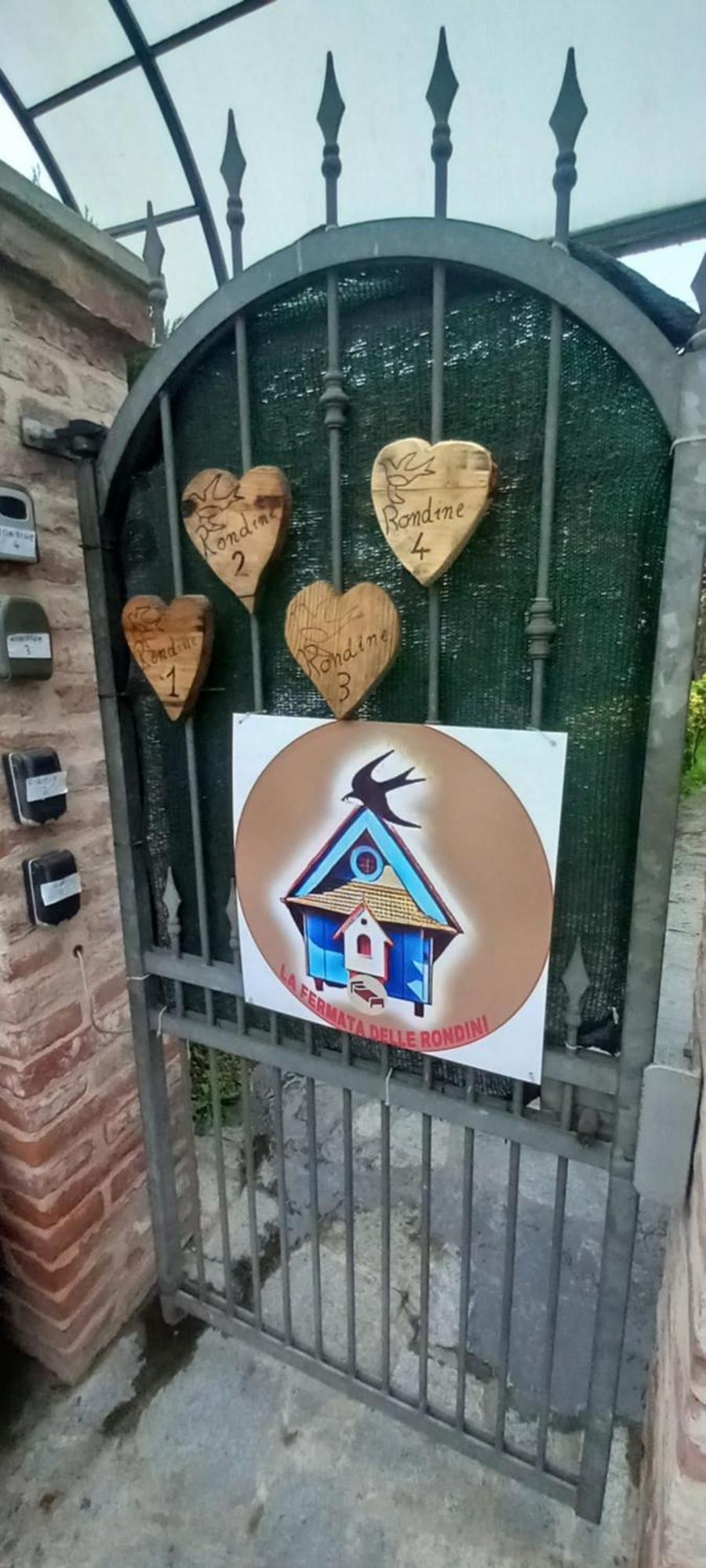 Casa Appartamento Vacanze La Fermata Delle Rondini Castello di Annone Exterior foto